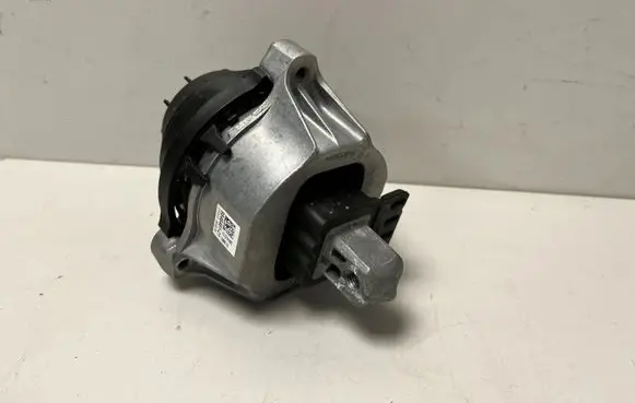 BMW X5 G05 Engine mount bracket 9846461
