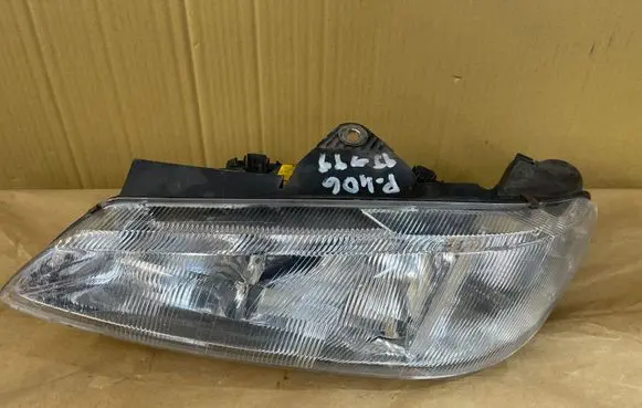 Peugeot 406 Headlight/headlamp 0301037021