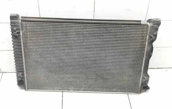 Coolant radiator