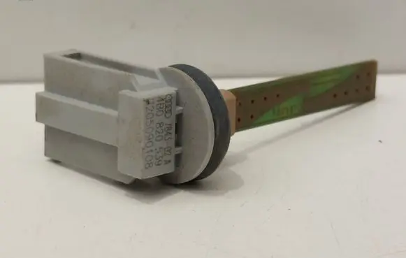 Volkswagen PASSAT B6 Interior temperature sensor 4B0820539