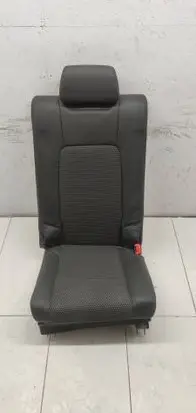 Chevrolet Captiva Rear seat