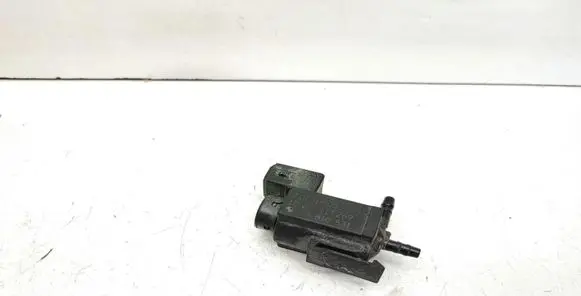 BMW X3 F25 Vacuum valve 7810831