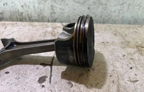 Maserati Ghibli Piston 