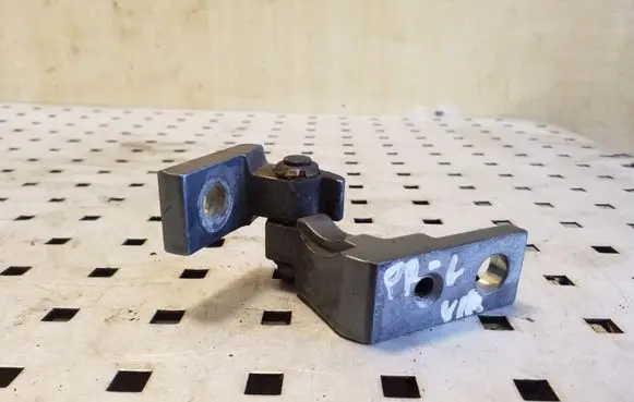 Audi TT TTS Mk2 Front door upper hinge