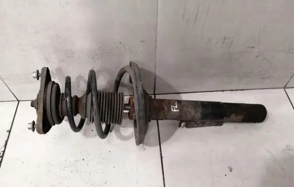 Porsche 911 996 Front shock absorber with coil spring 99634304136