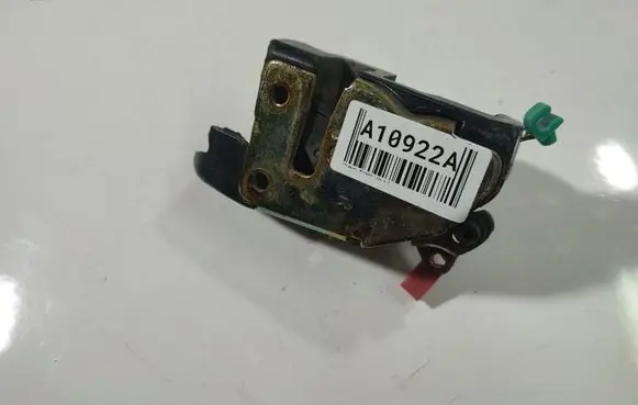 Chrysler Voyager Tailgate/trunk/boot lock/catch/latch 