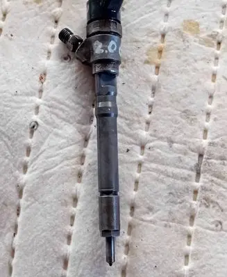 KIA Sportage Fuel injector 0445110126