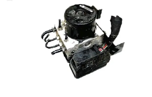 Ford Focus ABS Pump BV61-2C405-AJ