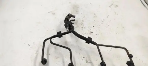 BMW 3 E36 Fuel injector supply line/pipe 