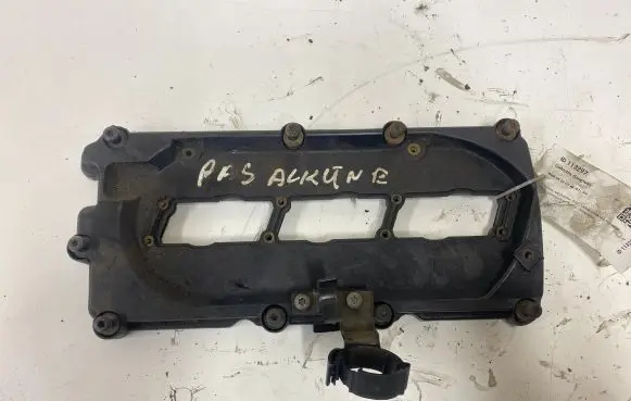 Audi A6 S6 C5 4B Rocker cam cover 05910347F