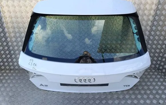 Audi A3 S3 8V Tailgate/trunk/boot lid 