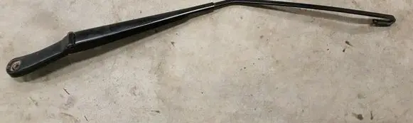 Volkswagen Transporter - Caravelle T5 Front wiper blade arm 7E1955410A