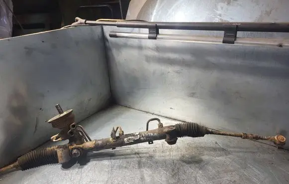 Steering rack