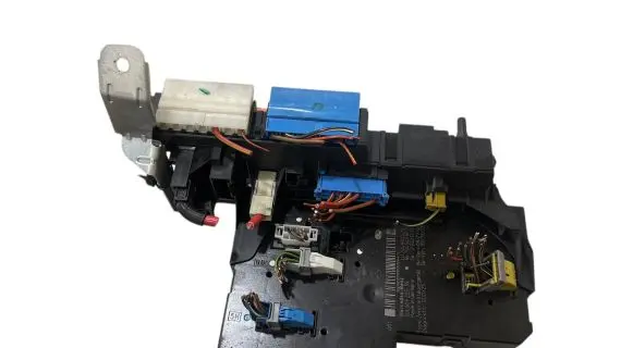 Mercedes-Benz C W204 Comfort/convenience module 2049005201 5DK00922559 2045459032