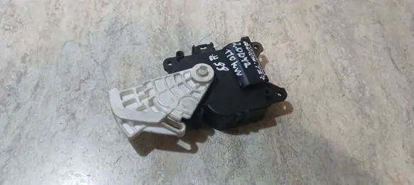 Toyota Avensis T270 Air flap motor/actuator 1138002810