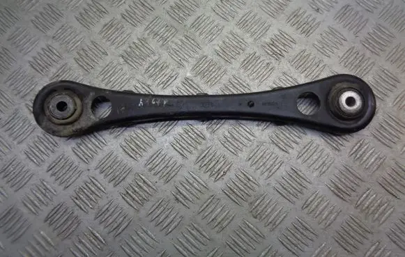 Audi A4 S4 B7 8E 8H Rear control arm 8E0501529K