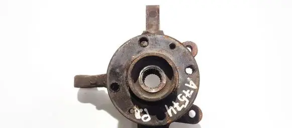 Nissan Micra Front wheel hub