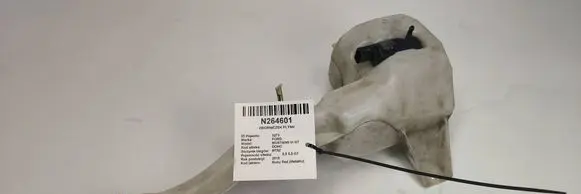 Ford Mustang VI Windshield washer fluid reservoir/tank FR3V17B613AB