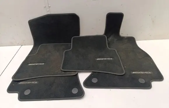 Mercedes-Benz E W214 Car floor mat set A2146804304 A2146807604