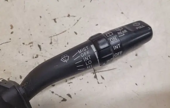 Toyota Corolla Verso AR10 Wiper control stalk 173654LH