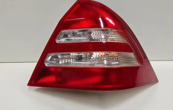 Mercedes-Benz C W203 Rear/tail lights