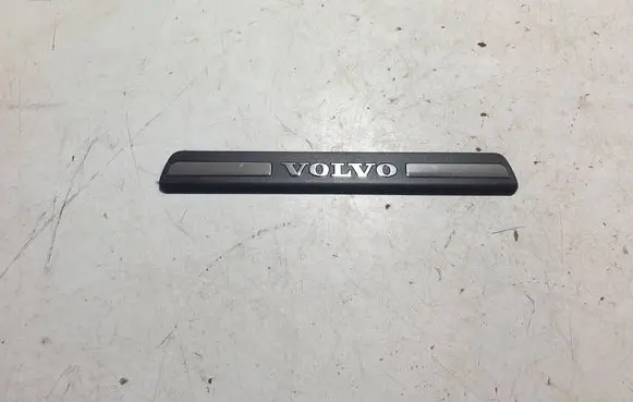 Volvo S80 Rear sill trim cover 8659961
