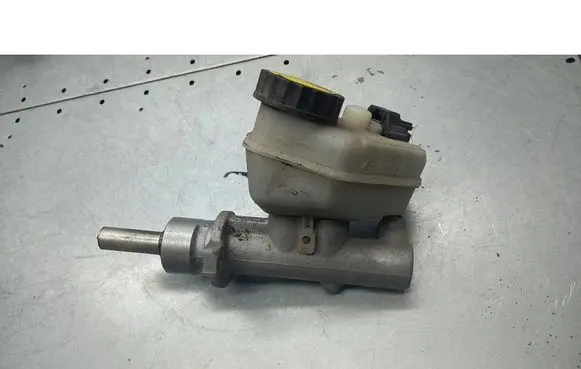 Ford Mondeo Mk III Master brake cylinder