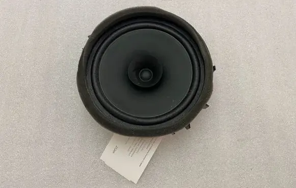 Mitsubishi Outlander Front door speaker 8720A166