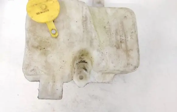 Opel Corsa B Windshield washer fluid reservoir/tank 90386397