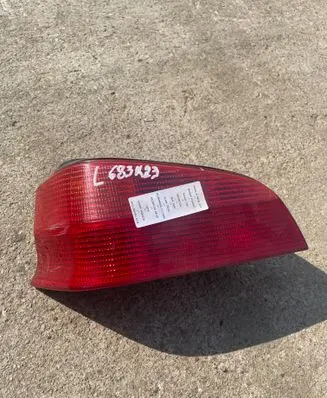 Peugeot 106 Rear/tail lights