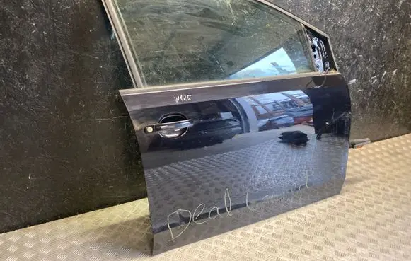 Skoda Citigo Front door