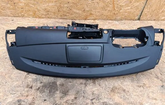 BMW 1 E81 E87 Dashboard 0114418 9127054 11242010