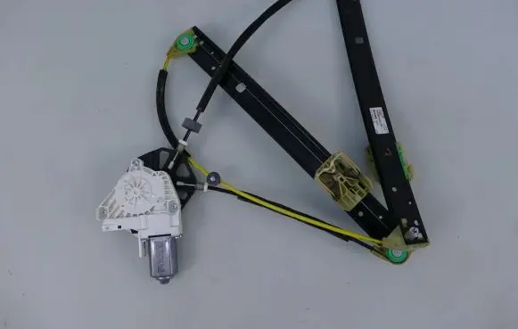Audi Q3 8U Front door window regulator with motor 8U0837462