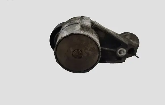 Volvo XC90 Generator/alternator belt tensioner