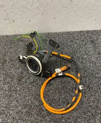 BMW X5 F15 Electric car charge socket 6800377