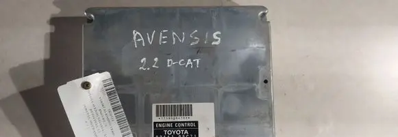 Toyota Avensis T250 Engine control unit/module 8966105C71