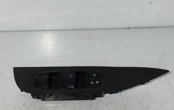 Nissan X-Trail T32 Electric window control switch 809614CE2A