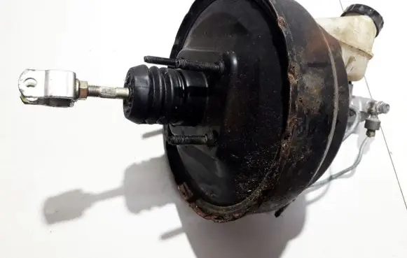 KIA Carens I Brake booster K2CE43950