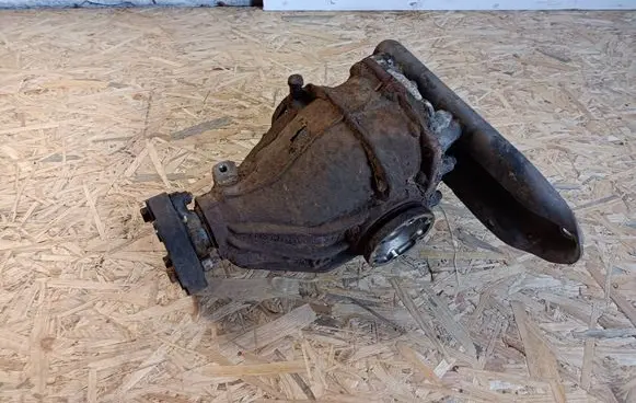 Mercedes-Benz S W220 Rear differential A2203510105 06870