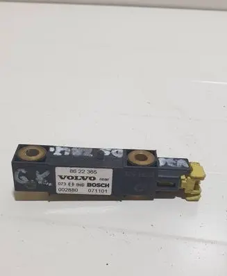 Volvo V70 Airbag deployment crash/impact sensor 8622365 071101 002880