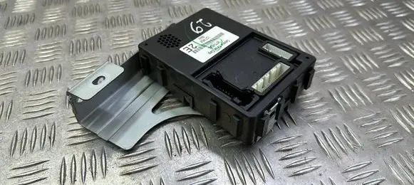 Suzuki Grand Vitara II Comfort/convenience module 3677065J40
