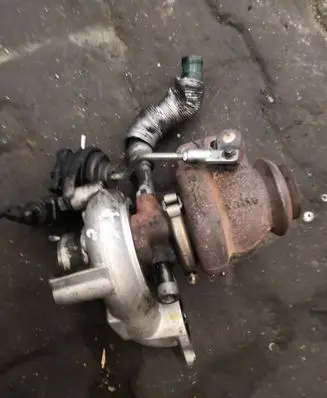 Peugeot 208 Turbo 9673283680