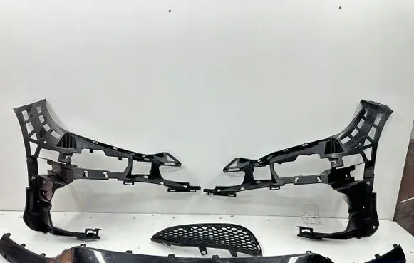 Mercedes-Benz E W212 Front bumper splitter molding A2128855565