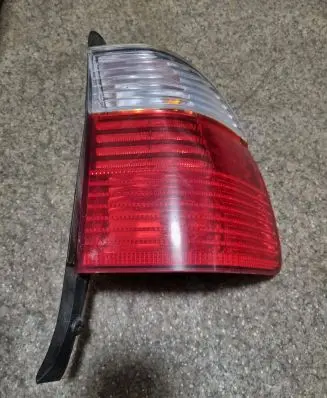 BMW 5 E39 Rear/tail lights 6902532