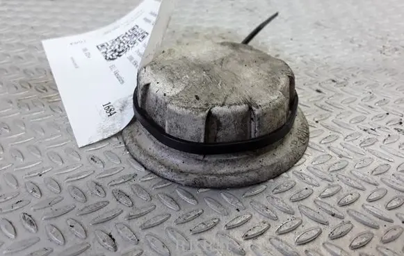 Mitsubishi Space Star Coolant expansion tank/reservoir cap 