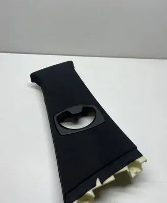 BMW 5 E60 E61 (B) pillar trim (top) 7027888 52107010