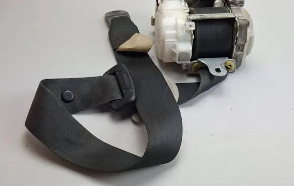 Lexus GS 300 350 430 450H Front seatbelt 7J08280310 8237000090 7P2500P