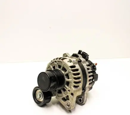 Hyundai Kona I Generator/alternator 61011061 3730007450
