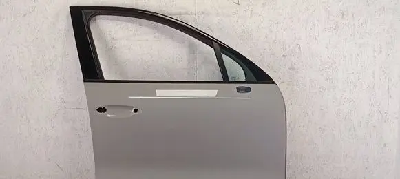 Porsche Macan (95B) Front door M9A