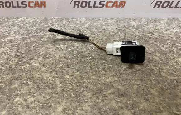 Mercedes-Benz E W211 Front door sensor coupe 2028209410 30011501